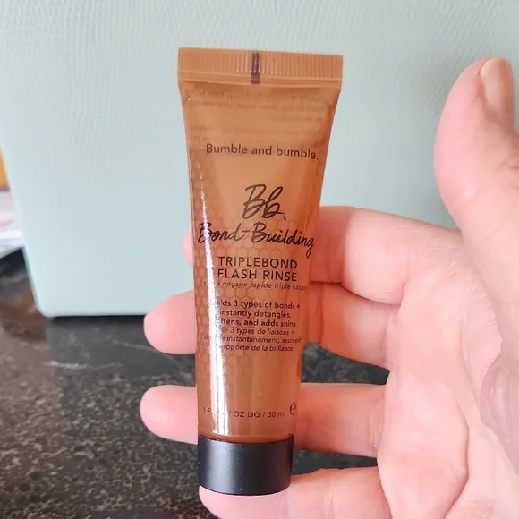 Bumble and Bumble Bond-Building Triplebond Flash Rinse. - Picture 4 of 6